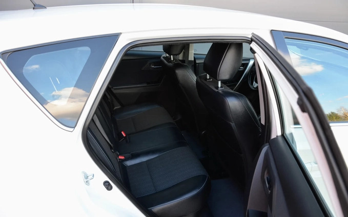 Toyota Auris cena 45800 przebieg: 217000, rok produkcji 2014 z Zamość małe 137